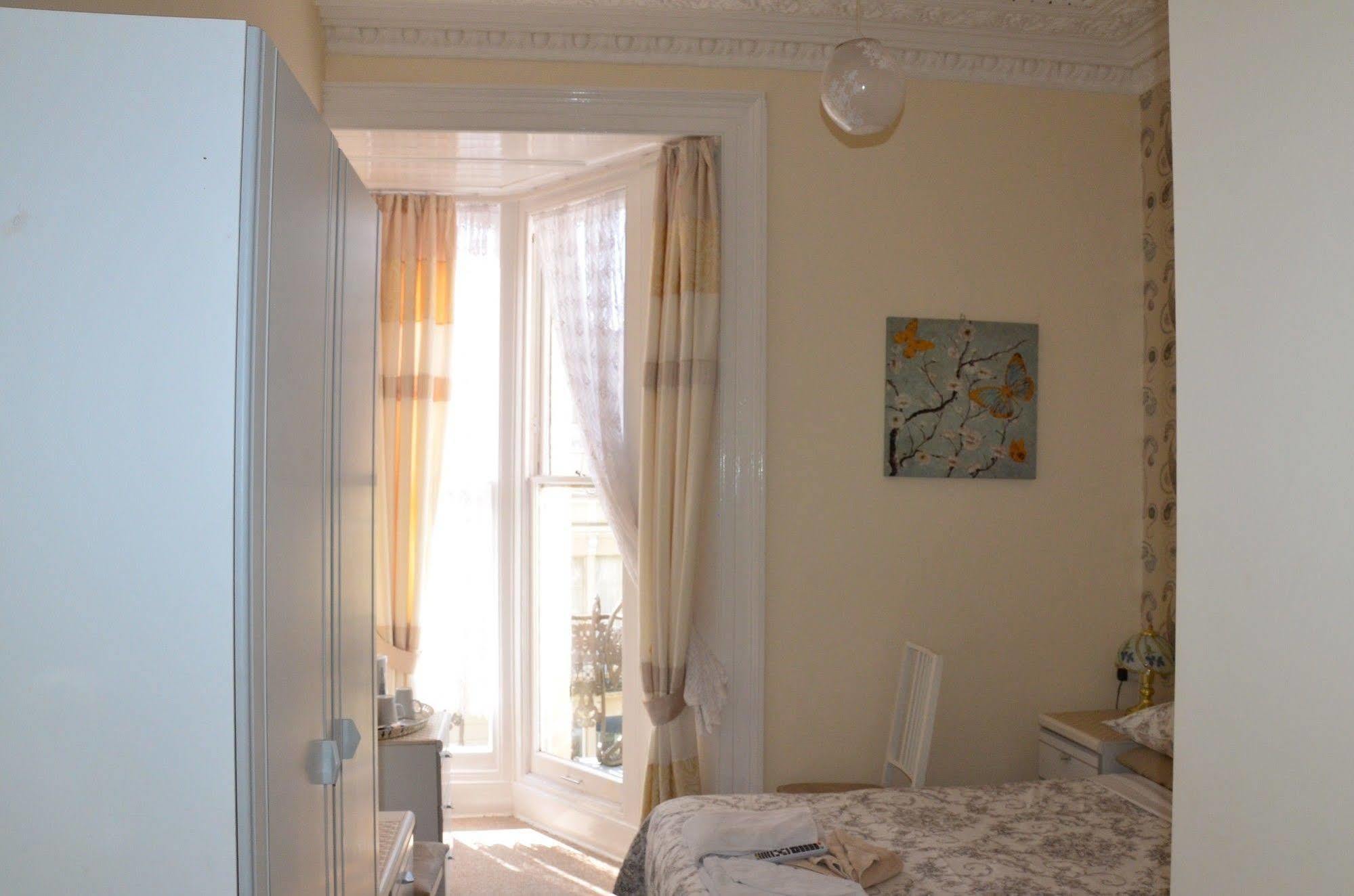 Bella Vista Hotel Weston-super-Mare Bagian luar foto